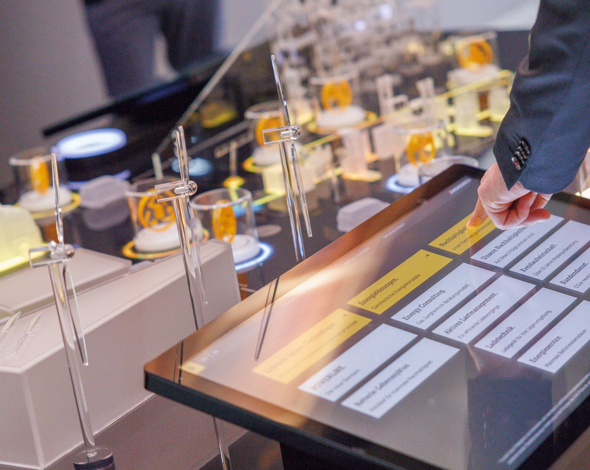 Jungheinrich | E-Mobility Table